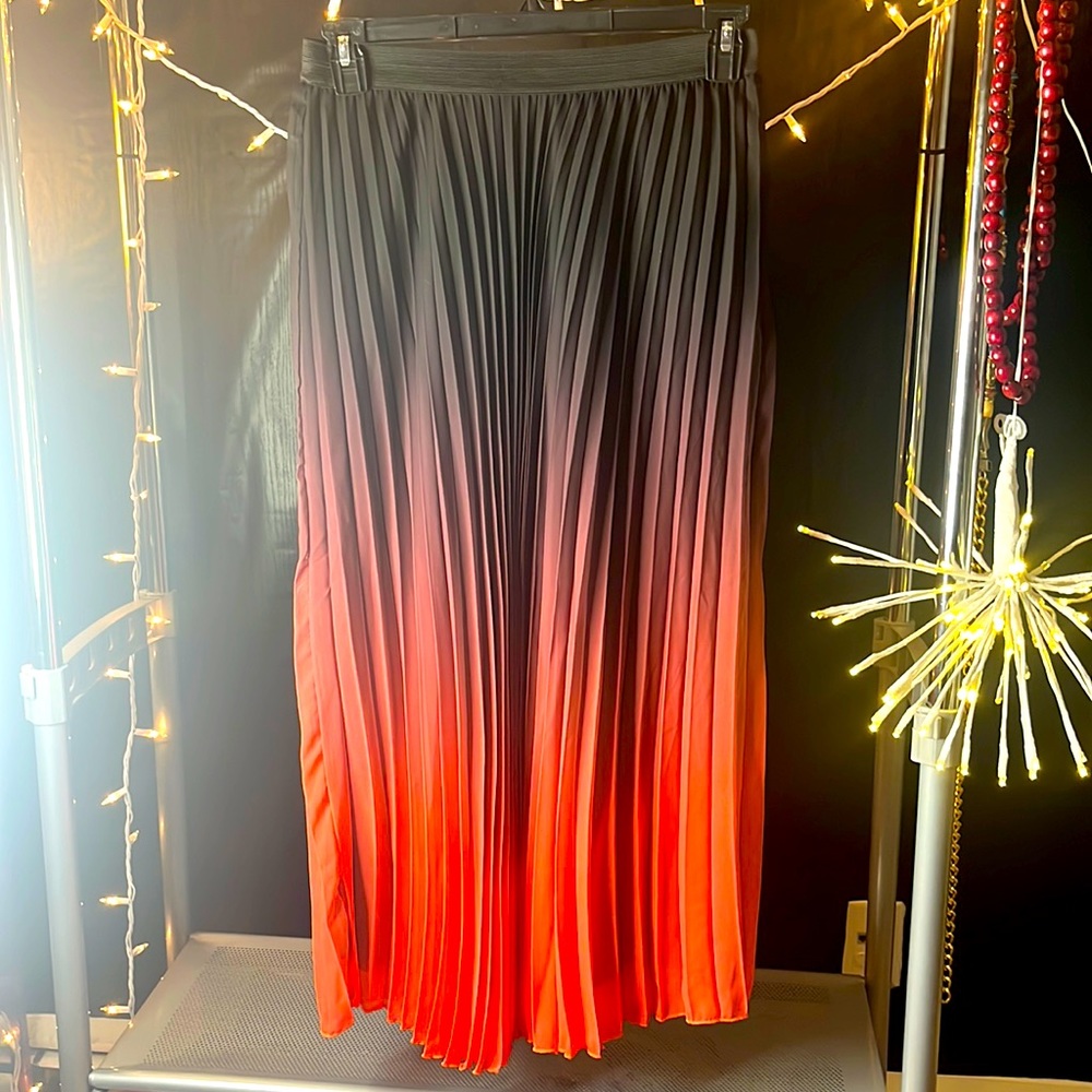 Black-Red Ombre Skirt